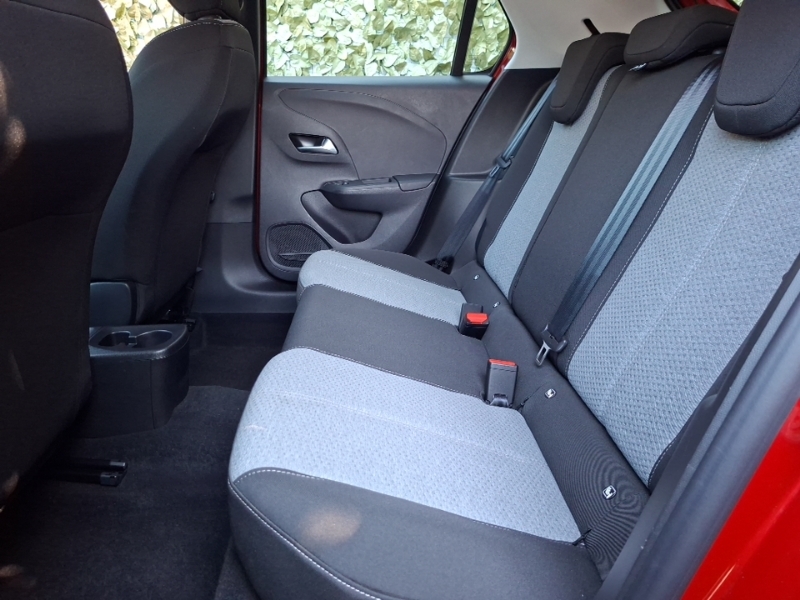 Vauxhall Corsa 1.2 Design SD24HBF Red #6