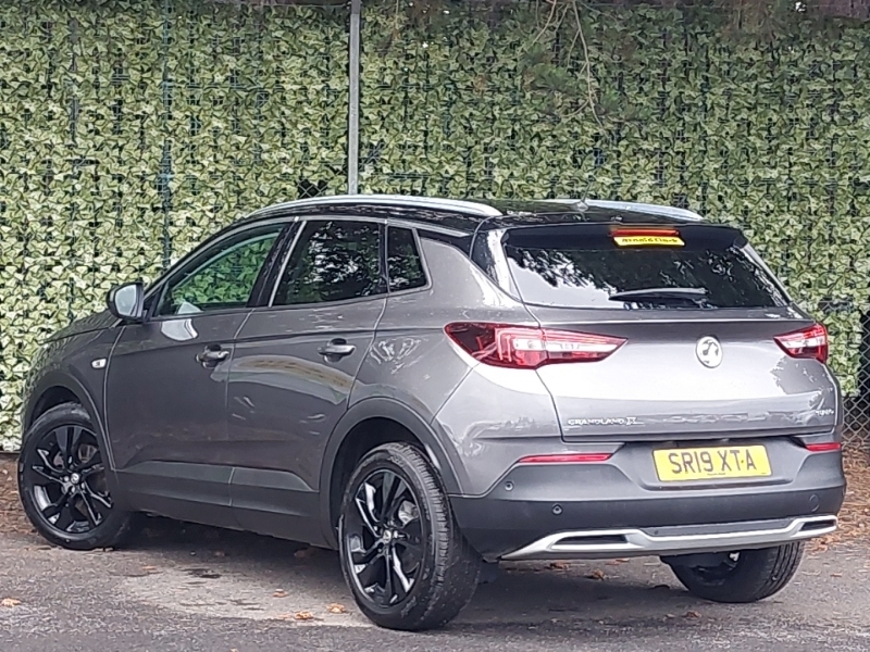 Vauxhall Grandland X 1.2 Turbo Design Line Grey #2