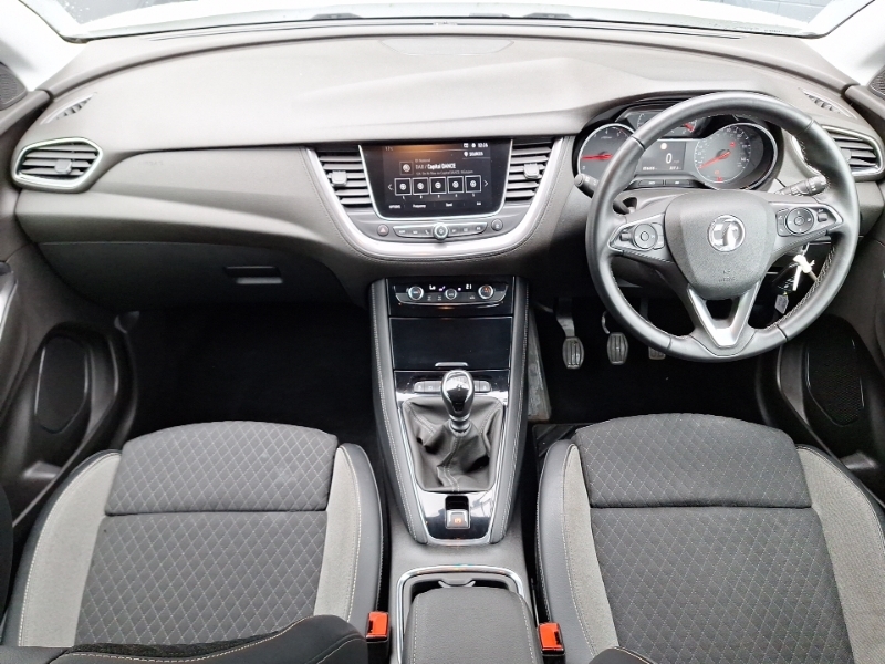 Vauxhall Grandland X 1.2 Turbo Business Edition Nav White #3