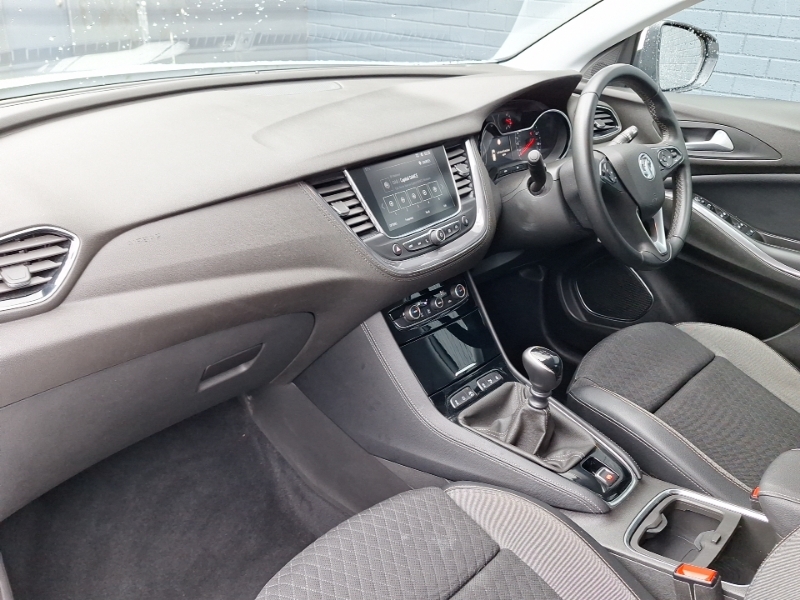 Vauxhall Grandland X 1.2 Turbo Business Edition Nav White #5