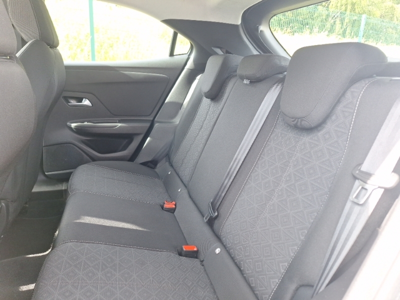 Vauxhall Mokka-e 50Kwh Sri Premium Suv 136 Ps #6
