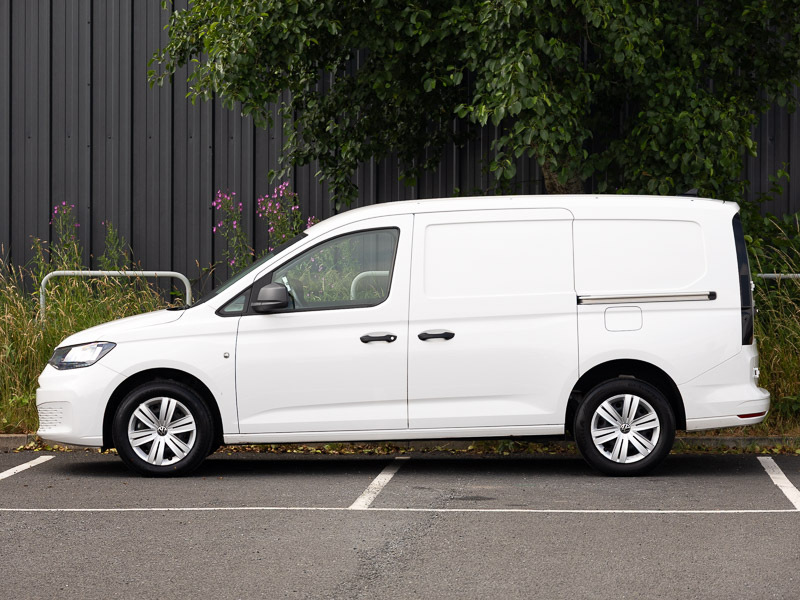 Volkswagen Caddy Maxi 2.0 Tdi 102Ps Commerce Plus Van Tech Pack White #4