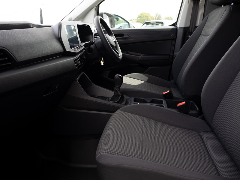 Volkswagen Caddy Maxi 2.0 Tdi 102Ps Commerce Van Businesstech Pack White #5