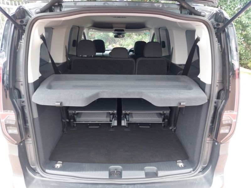 Volkswagen Caddy Maxi Life 2.0 Tdi Life Mpv Euro 6 Ss 1 Green #18