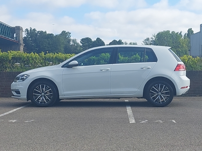 Volkswagen Golf 1.6 Tdi Se GJ18WTM White #4