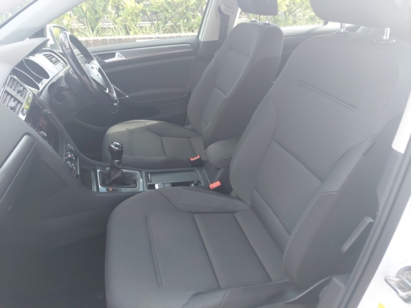 Volkswagen Golf 1.6 Tdi Se GJ18WTM White #5
