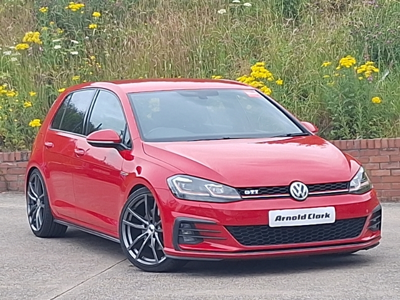 Volkswagen Golf 2.0 Tsi Gti Red