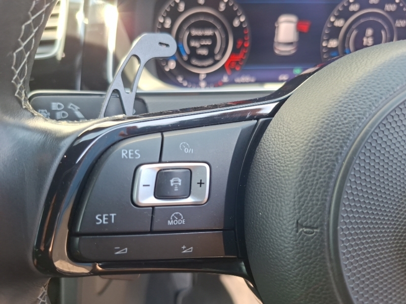 Volkswagen Golf 2.0 Tsi Gti Clubsport 40 Dsg Black #12