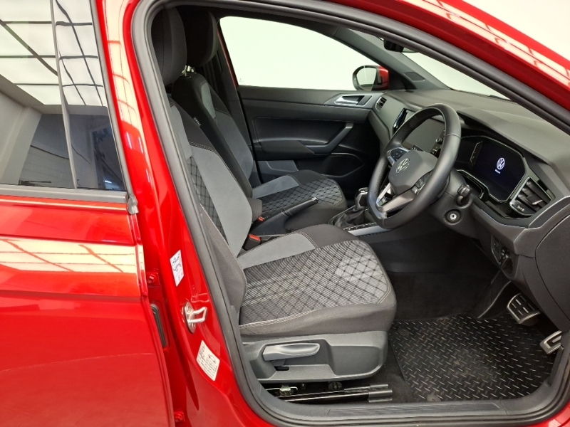 Volkswagen Taigo 1.0 Tsi 110 R-line Dsg Red #6