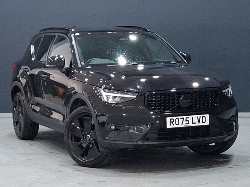 Volvo XC40 2.0 B4p Plus Black Edition RO75LVD Black