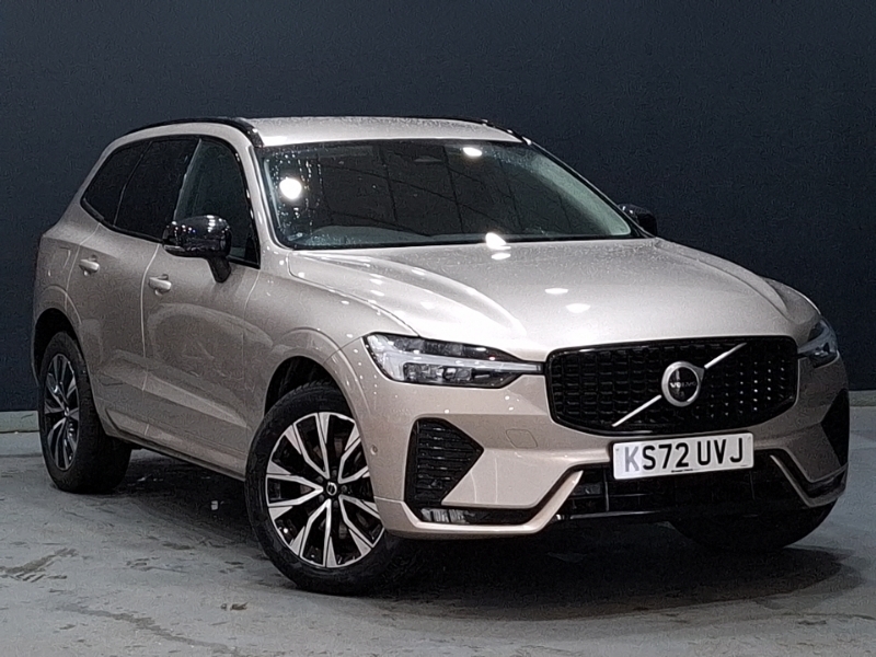 Volvo XC60 2.0 B5p Plus Dark Awd Geartronic Gold