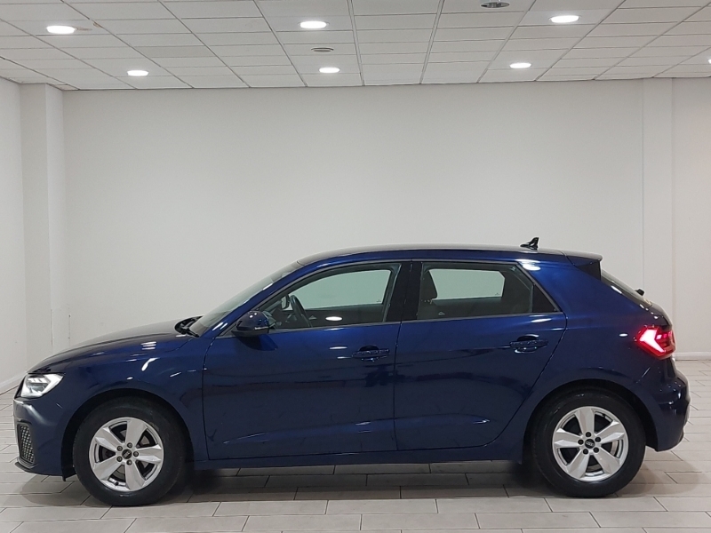 Audi A1 25 Tfsi Technik Blue #4