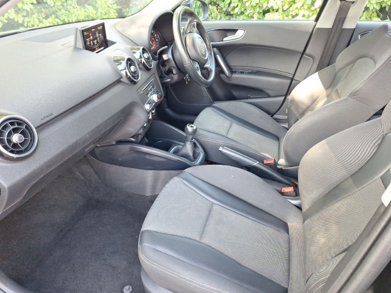 Audi A1 1.4 Tfsi Sport Nav BV18UWD Black #5
