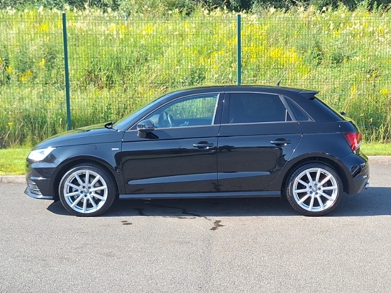 Audi A1 1.6 Sportback Tdi Se 2015,0 Road Tax,80mpg,bluetoo Black #4