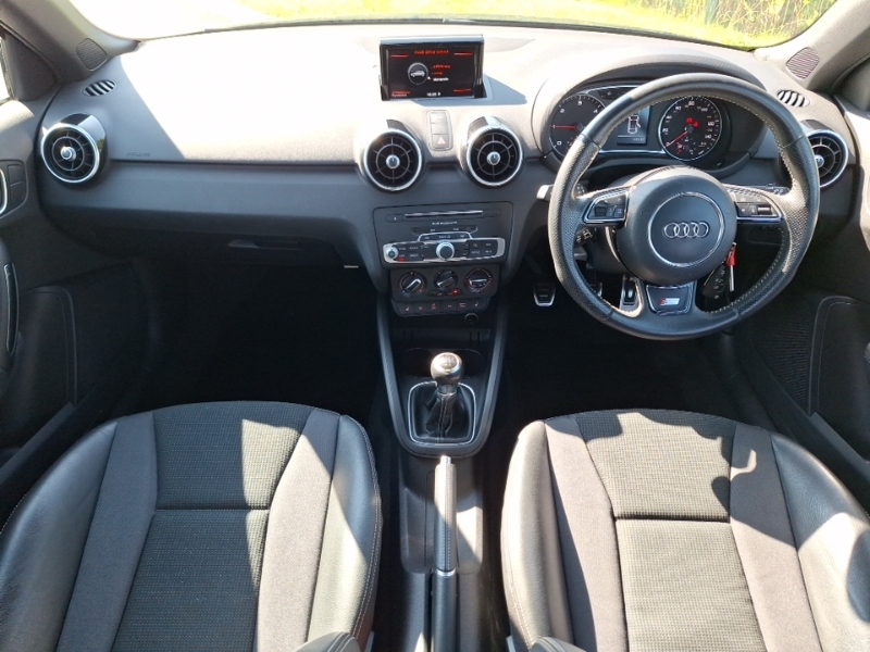 Audi A1 1.6 Sportback Tdi Se 2015,0 Road Tax,80mpg,bluetoo Black #3
