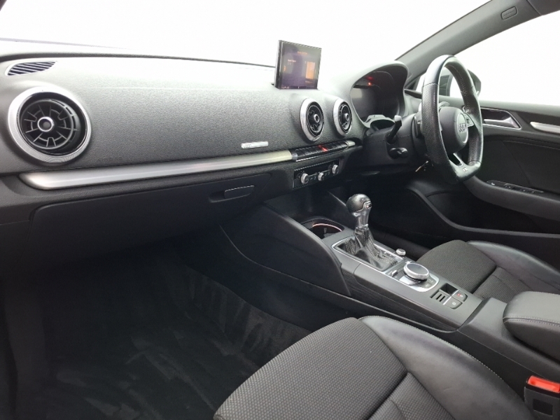 Audi A3 35 Tfsi Black Edition S Tronic PX19RXS Black #5