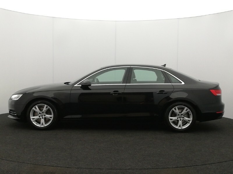 Audi A4 2.0 Tdi Ultra Se Black #4