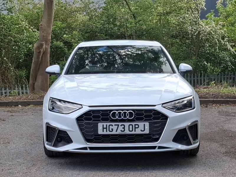 Audi A4 2.0 Tfsi 40 S Line Estate S Tronic Euro Black #14