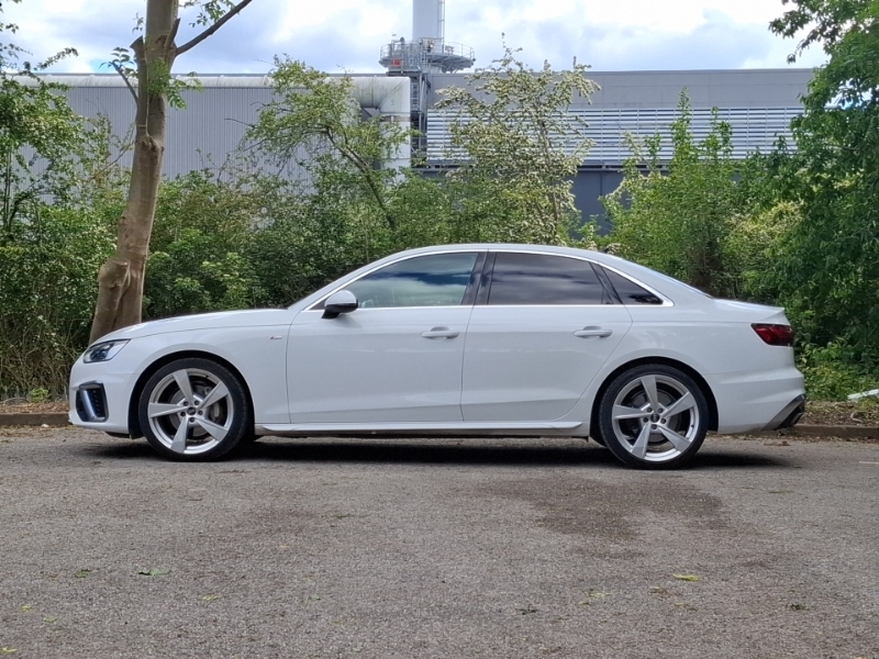 Audi A4 40 Tfsi 204 S Line S Tronic White #4