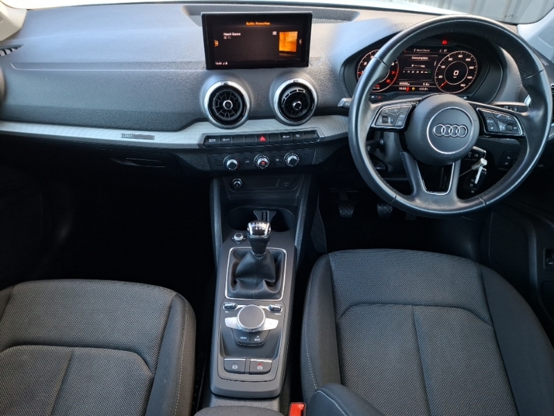 Audi Q2 35 Tfsi Sport White #3