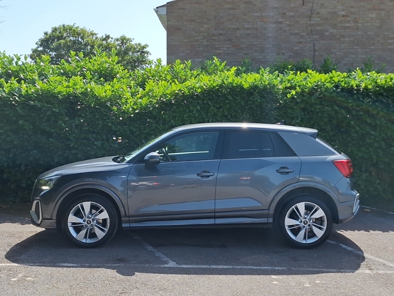 Audi Q2 35 Tfsi S Line S Tronic Grey #4