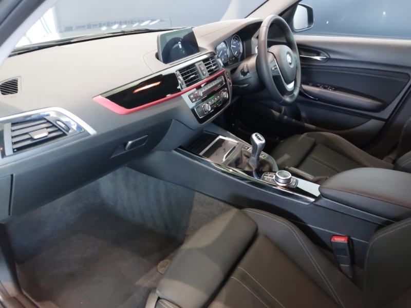 BMW 1 Series 118I 1.5 Sport Navservotronic Grey #5