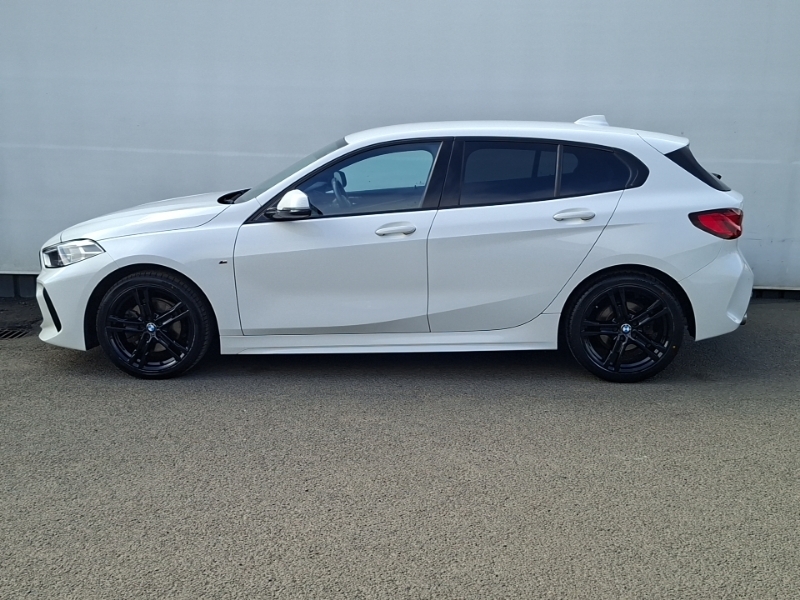 BMW 1 Series 118I M Sport Step YL69SYG White #4