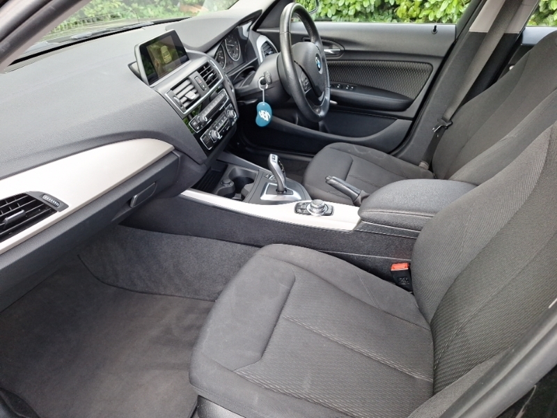 BMW 1 Series 118D Se Nav Step Black #5