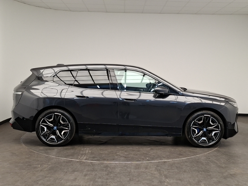 BMW iX 240Kw Xdrive40 M Sport 76.6Kwh 22Kwch Grey #3