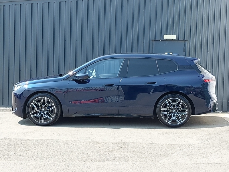 BMW iX 300Kw Xdrive45 M Sport 101Kwh Blue #4