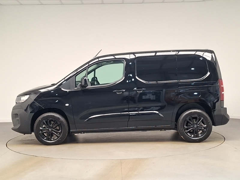 Citroen Berlingo 1.5 D 100Ps Van Driver SM26VKR Black #4