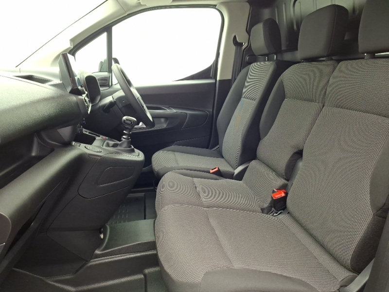 Citroen Berlingo 1.5 D 100Ps Van Driver SM26VKR Black #5