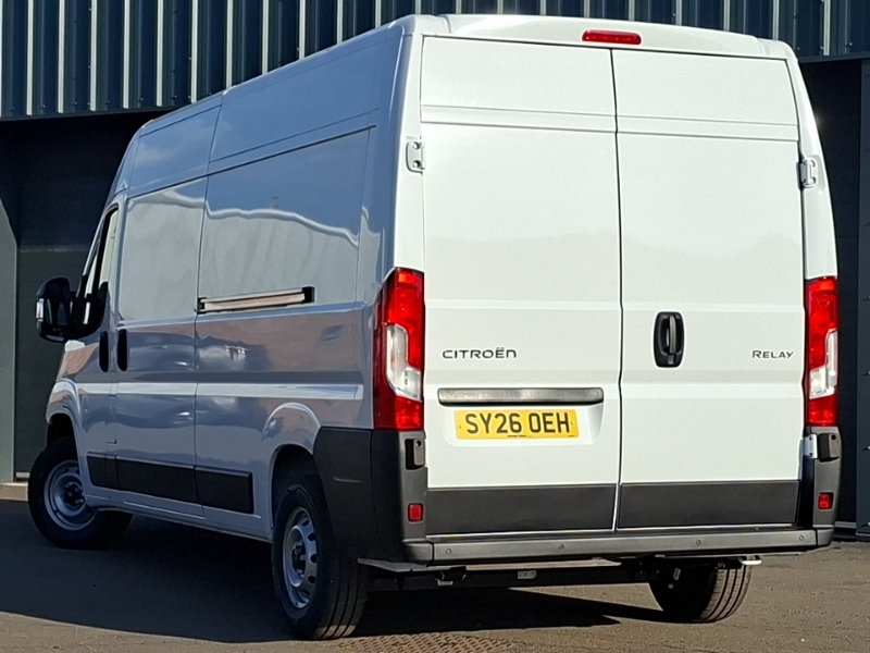 Citroen Relay 2.2 Bluehdi 140 H2 Van Enterprise White #2