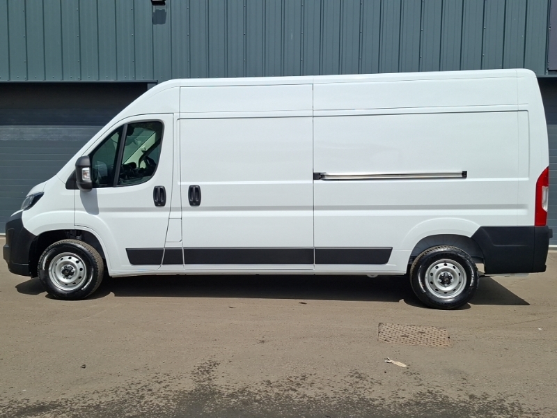 Citroen Relay 2.2 Bluehdi 140 H2 Van Enterprise White #4