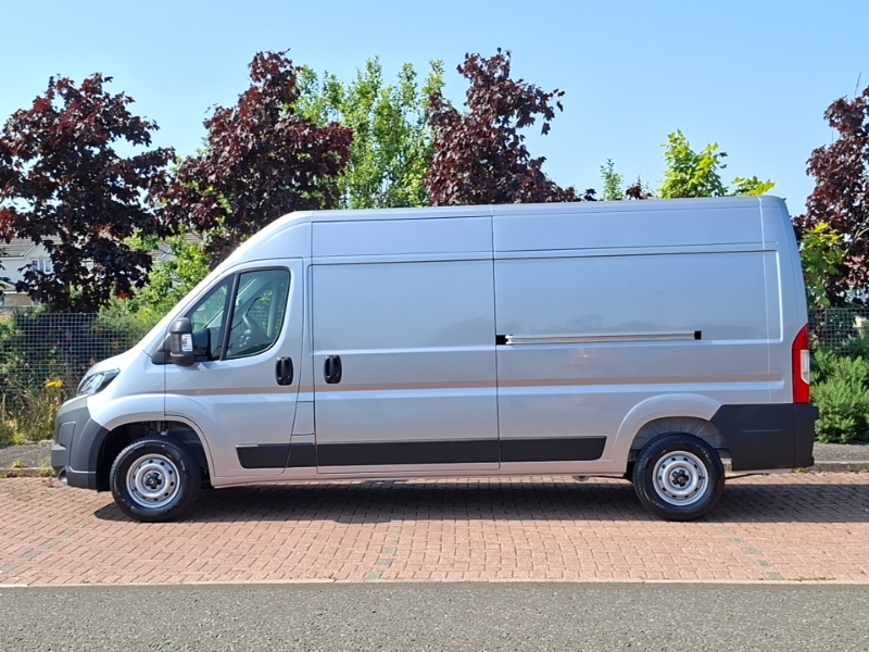 Citroen Relay 2.2 Bluehdi 140 H2 Van Enterprise Grey #4
