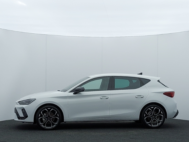 Cupra Leon 1.5 Tsi 150 V2 White #4