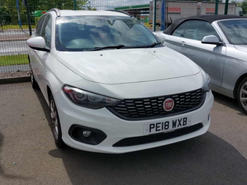 Fiat Tipo Station Wagon 1.6 E-torq Easy Plus White