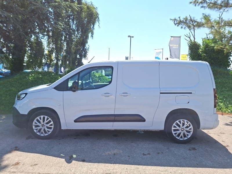 Fiat Doblo 1.5 Multijet 100 H1 Van Primo White #4