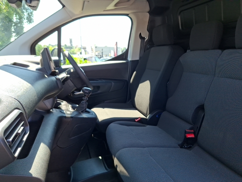 Fiat Doblo 1.5 Multijet 100 H1 Van Primo White #5