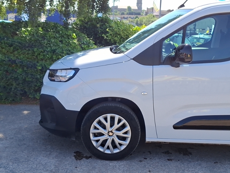 Fiat Doblo 1.5 Multijet3 1000Kg Swb Euro 6 Ss White #19