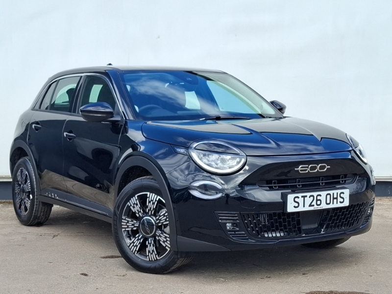 Fiat 600 1.2 Hybrid 48V Edct-6 Black