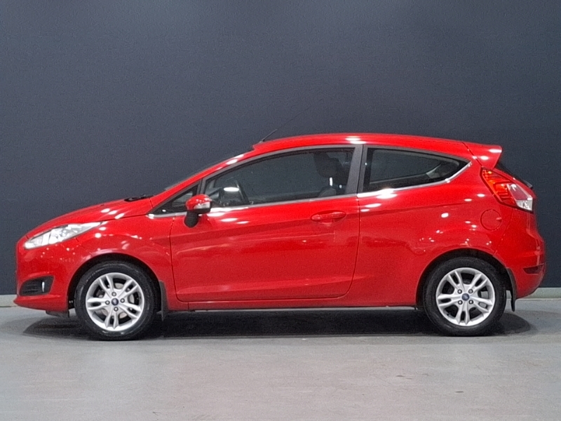 Ford Fiesta 1.25 82 Zetec Red #4