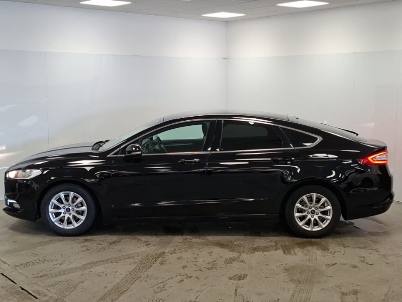 Ford Mondeo 1.5 Tdci Econetic Titanium Black #4