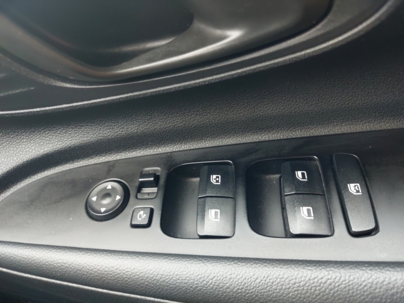 Hyundai Bayon 1.0 T-gdi Mhev Premium Suv Hybrid Dct E Green #16