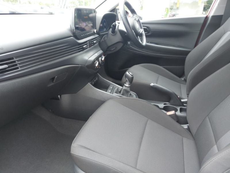 Hyundai I20 1.0T Gdi Advance Red #5