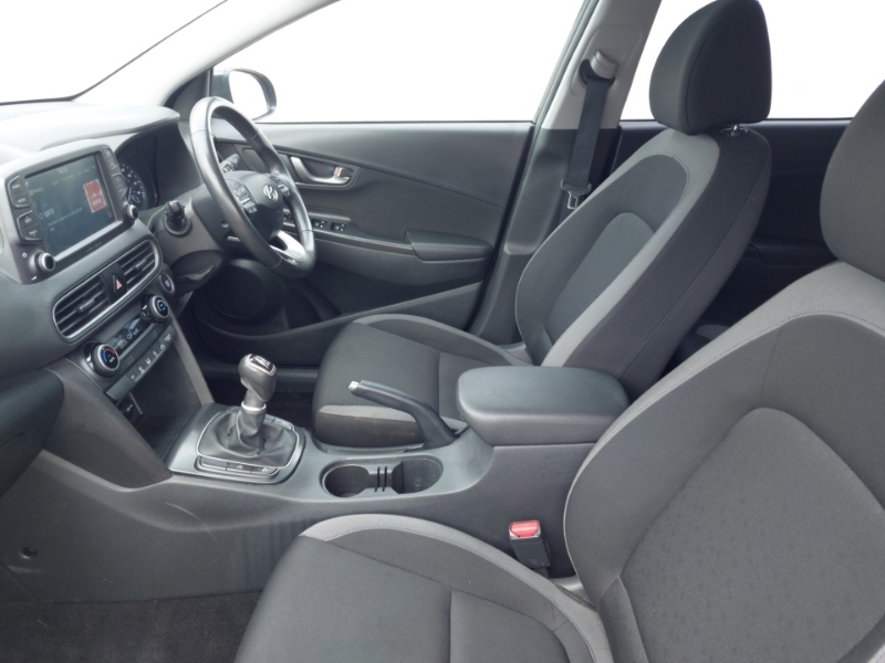Hyundai Kona 1.0T Gdi Blue Drive Premium Black #5