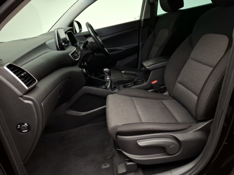 Hyundai Tucson 1.6 Gdi Se Nav 2Wd Black #5