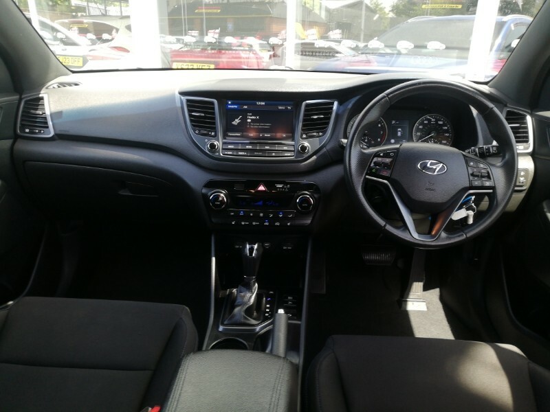 Hyundai Tucson 1.6 Gdi Se Nav 2Wd Estate Grey #3
