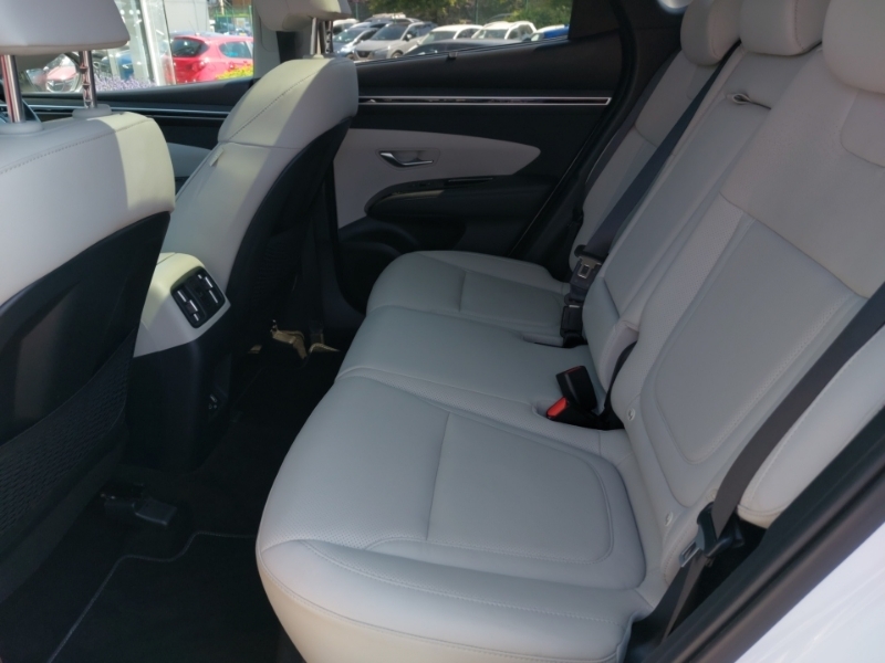 Hyundai Tucson 1.6 Tgdi Ultimate 2Wd White #6