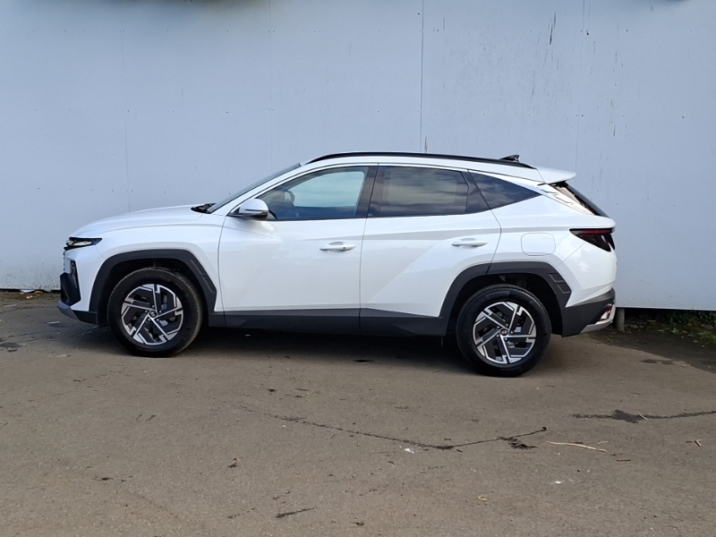 Hyundai Tucson 1.6T Advance White #4